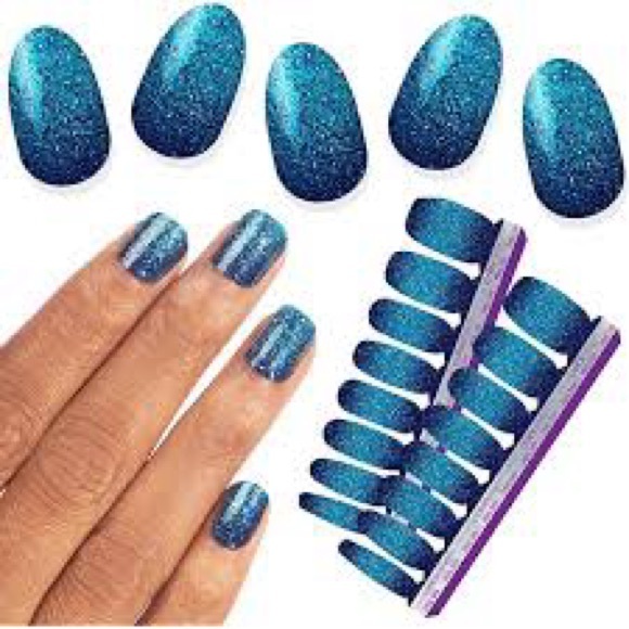 Color Street Other - Color Street Dallas Darling RETIRED Nail Strips